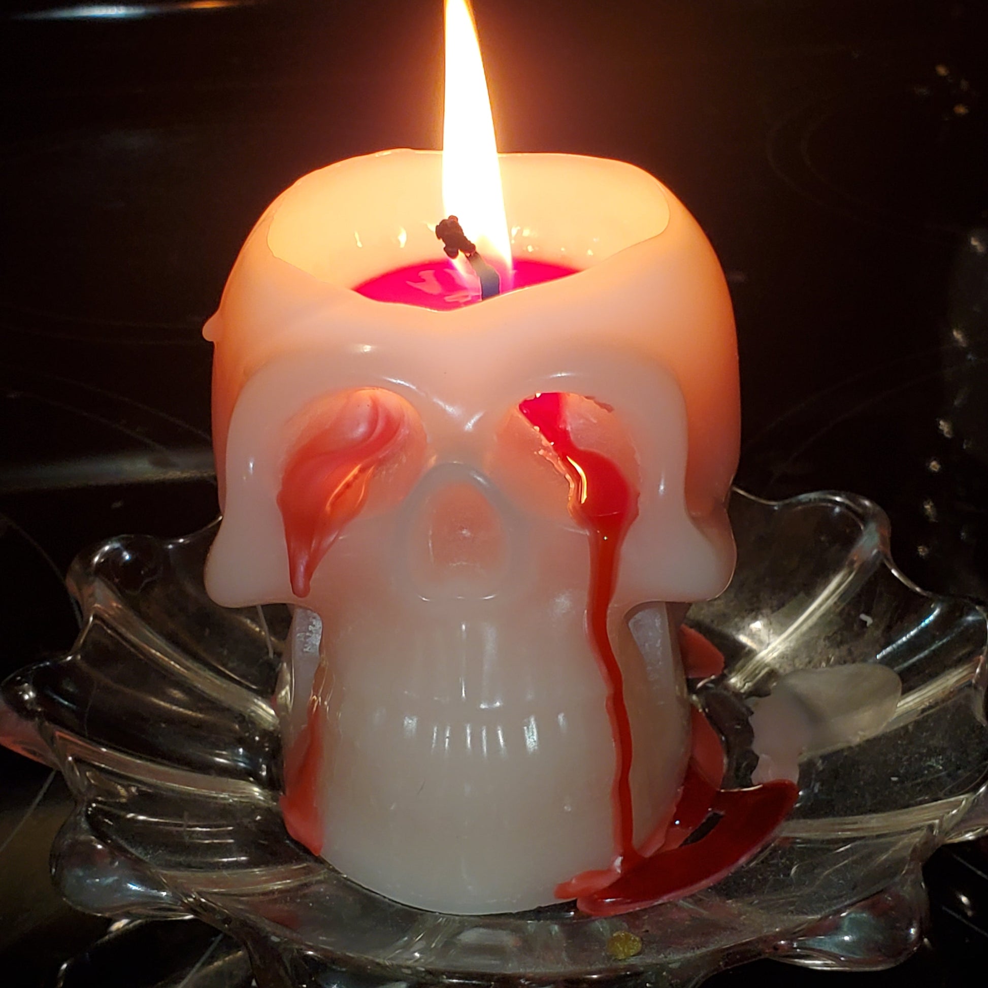 Bleeding Skull Beeswax Candle - Erikas Crafts